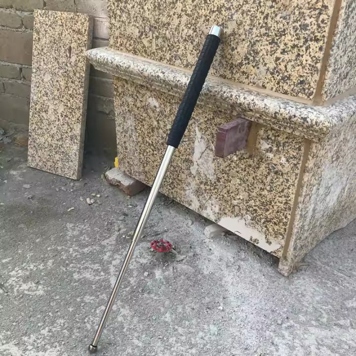 Palo telescópico portátil ideal para pasear perros, defensa automática, artefacto anti-lobo. - 1
