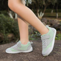 Zapatos deportivos ligeros y transpirables para niños, zapatillas minimalistas con puntera ancha y suela de goma, cómodas para niñas y - details 13