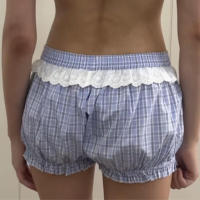 Pantalones cortos básicos cómodos e informales sueltos con botones de cintura elástica tejidos a rayas de verano para mujer - details 98