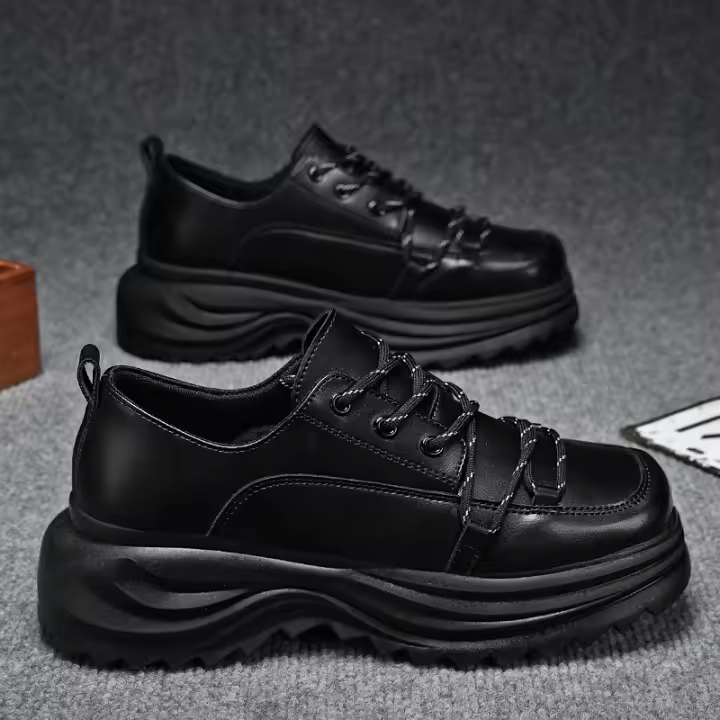 Zapatos Casuales de Cuero para Hombres Nuevos, Diseño de Cabeza Cuadrada, Suela Gruesa, Correas Personalizadas, Negro Puro - 1