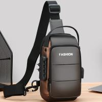 Bolso de pecho antirrobo para hombre, correa ajustable, puerto de carga USB, bolso bandolera con contraseña, impermeable, gran capacidad - details 9