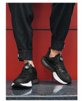 Primavera 2024 Nuevos zapatos de moda para hombre versátiles de palomitas de maíz deportivas informales - details 13