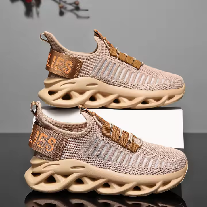 Zapatillas de correr transpirables para niños, zapatos de Tenis antideslizantes ligeros para exteriores, zapatos deportivos con suela hueca aumentada - 1