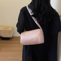 Bolso de mensajero de almohada pequeño Vintage de cuero PU de alta calidad para mujer - details 12