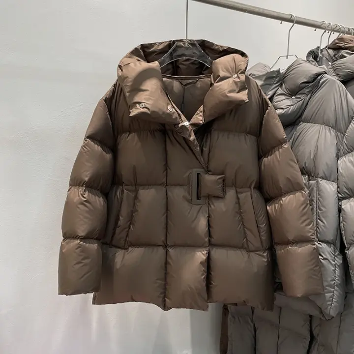 Chaqueta de ciruela de pato blanco, camiseta de moda cálida y holgada de invierno para mujer - 1
