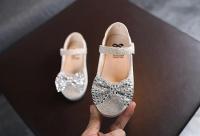 Zapatos de baile con gancho y bucle de princesa elegantes planos para niño brillante de cuero con lazo para niña, 2024 - details 5