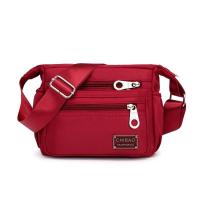 Nylon Oxford tela bolsa de mensajero de las mujeres 2025 nuevo bolso de las mujeres de mediana edad hombro moda lona madre versátil - details 2