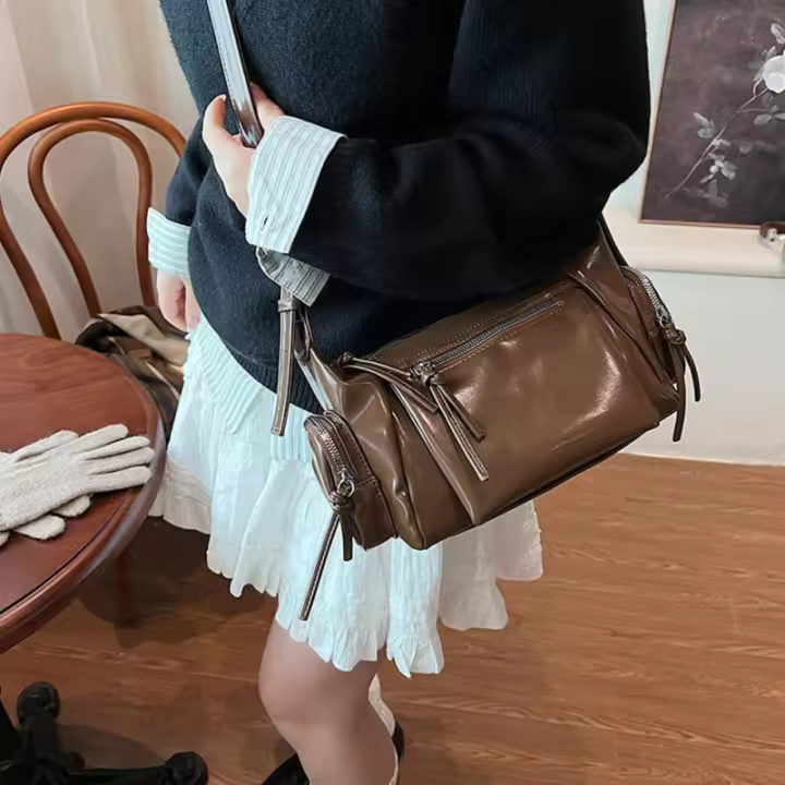 Bolso de Hombro de Cuero PU Suave Mochila de Moda para Mujeres Bolso Hobo de Múltiples Bolsillos para Trabajo, Compras, Viajes - 1
