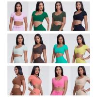 Camiseta de manga corta con cuello en V para mujer, camiseta con corte de entrenamiento, ropa deportiva para correr - details 1