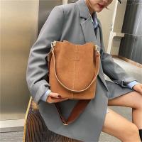 Bolso de Cubo de Cuero Temporado Bolso de Hombro de Moda de Ante Gran Capacidad Bolso Casual Retro - details 0