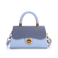 Señoras 2025 nueva bolsa de mensajero versátil nicho retro de alto sentido de la moda de estilo extranjero viajero portátil pequeña bolsa cuadrada - details 5