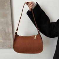 Bolso Hobo pequeño con textura roja para mujer, bandolera de un solo hombro, a la moda - details 5