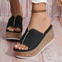 Zapatillas ligeras de suela gruesa con encanto, tacones altos, sandalias para el hogar, playa y exteriores, zapatos de talla grande para mujer - details 2