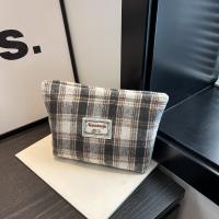 Bolsa de maquillaje portátil modelo nuevo 2025 - Gran capacidad - Adecuada para salidas y viajes de estudiantes - Bolsa de almacenamiento para baño y cosméticos - details 2