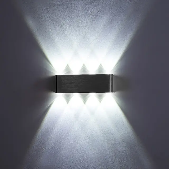 Lámpara de pared impermeable, lámpara de pared universal redonda para interiores y exteriores, para cabezal de puerta, escaleras - 1
