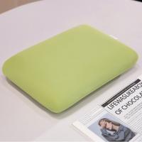 Almohada de seda de hielo transpirable, almohada cómoda con núcleo para las cuatro estaciones, almohada protectora para el cuello, almohada ligera de textura suave para siesta en la oficina - details 17