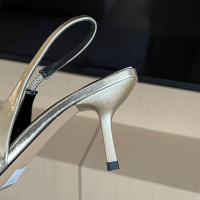 Impresionantes zapatos de tacón alto dorados con punta en punta de alta gama, nuevos zapatos de tacón. - details 20