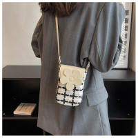Bolso pequeño de estilo coreano con diseño de nicho para mujer, nuevo bolso para teléfono a cuadros a la moda, bolso cruzado de lana de verano, pequeño bolso cuadrado - details 14