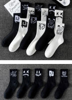 10 pares de calcetines deportivos para hombre, informales, transpirables y versátiles. Calcetines personalizados con graffiti de cara de fantasma - details 10