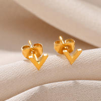 Pendientes Stud Letra V Para Mujer Joyería Minimalista De Acero Inoxidable Arete Piercing Regalo Accesorios De Moda - details 6