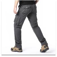 Pantalones casuales de trabajo para hombre con bolsillos multifuncionales, pecho de algodón sólido, estilo cargo recto para uso en exteriores y calle. - details 4