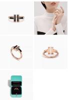 ΤΙΦΑΝΗ ™   Anillo de alambre en T, en oro rosa de 18 quilates Anillos abiertos de ónix negro con forma de T doble - details 0