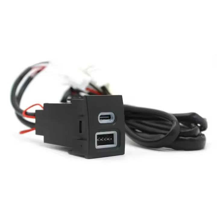 Cargador de teléfono para coche de 12V/24V, adaptador de corriente con puerto de carga USB tipo C PD doble QC3.0 para VW Polo 9n 9n3 2004-2011 - 1
