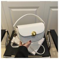 Bolso cruzado de lentejuelas de estilo coreano a la moda, bolso de sillín de Pu de medio círculo, correa ajustable, bolso de hombro de gran capacidad para mujer - details 22