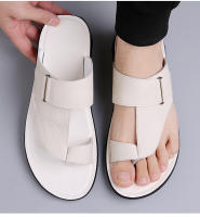 2025Nuevas Sandalias de Verano para Hombres Talla Grande Moda Versátil Simples Chanclas de Playa para Jóvenes - details 5