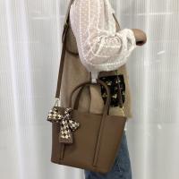 Nuevo bolso de mano de gran capacidad, bolso de lazo versátil, bolso de hombro casual simple de estilo extranjero a la moda, bolso de mensajero. - details 8