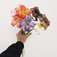 5 piezas de tulipanes artificiales de tacto real, hechos a mano, realistas, ramo de tulipanes de simulación, hermosos tulipanes falsos, decoración de cumpleaños - details 10