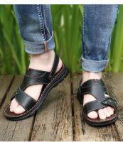 Sandalias para hombres2025Verano Nueva Moda Versátil Antideslizante Suela Suave Resistente al Desgaste Transpirable Suela Gruesa Zapatos de Playa Casuales - details 7