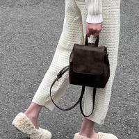 Mochila con solapa y cordón de cuero PU para mujer, bolso de hombro de gran capacidad a la moda, estilo coreano, Color sólido, para libros escolares - details 10