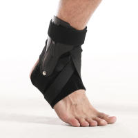 Tobillera para esguince de tobillo, soporte de compresión, Protector de articulaciones con estabilizadores laterales para deportes, baloncesto y fútbol, 1 unidad - details 1