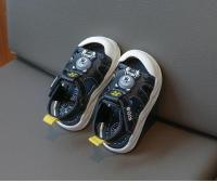 Zapatillas de deporte para niños y niñas, zapatos de playa versátiles, suaves y cómodos, antipatadas, bonitos, con diseño de oso astronauta, 2024 - details 11