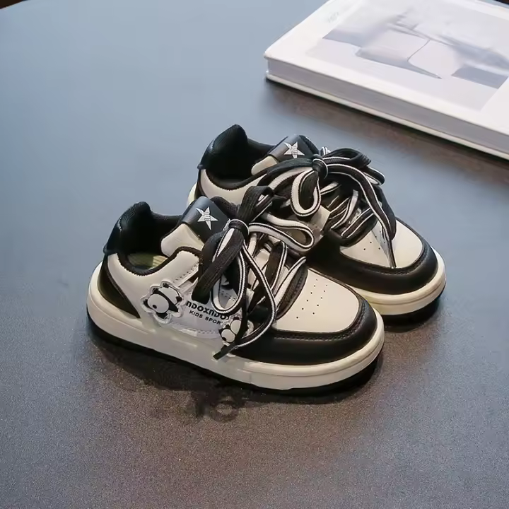 2025 primavera nuevos zapatos casuales para niños moda estilo coreano fondo suave antideslizante versátil Chic escuela Pu zapatillas de deporte - 1