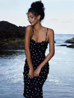 Vestido clásico de mujer con tirantes finos y diseño sin espalda, ajustado, moda de verano para mujer. - details 4