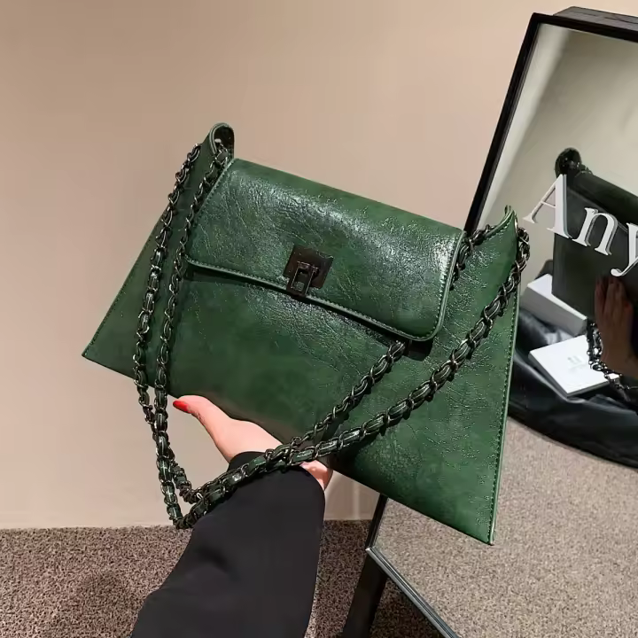 Bolso vintage con cadena de metal para las axilas, bolso con textura de piel sintética, bolso baguette versátil de moda - 1