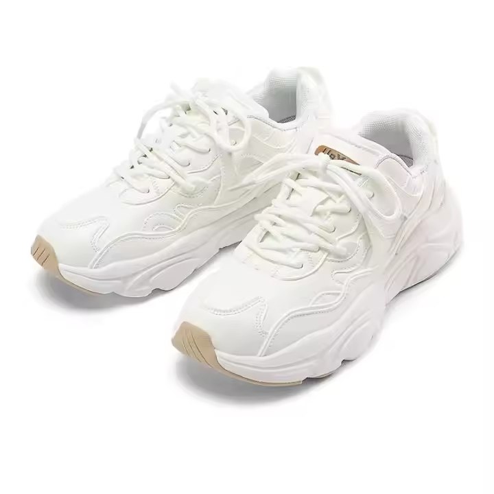 Tacón blanco brillante Dongguan de alta calidad, zapatos de Pu de estilo japonés para mujer, deportes 2025 - 1