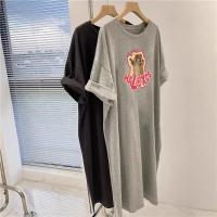 Vestido camisero de manga corta con dibujos animados de talla grande para mujer, vestido informal holgado de verano de longitud media hasta la rodilla, cómodo y transpirable - details 7