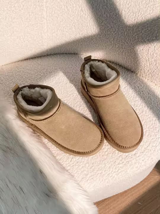 Nuevo invierno de lana y cuero, zapatos de algodón con aumento integrado, botas de cuero genuino, botas de nieve cálidas y esponjosas - 1