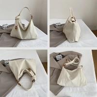 Bolso Cruzado de Nylon Ligero Versátil Accesorio de Moda con Cierre de Cremallera y Detalle de Ganchos Ideal para Comutería, Compras, Actividades al Aire Libre Monedero Pequeño con Correa Desmontable Blanco/Negro - details 3