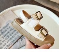 Sandalias de playa informales para niños y niñas, zapatos planos con hebilla de Metal para vacaciones de verano, diseño minimalista de estilo neutro elegante - details 11