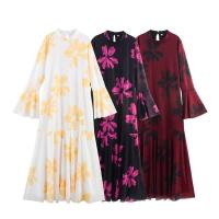 Otoño nueva malla con estampado floral para mujer, vestido de vacaciones con cuello redondo y mangas acampanadas de talla grande - details 1