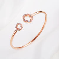 2024 Flower Jewelry Bangle Shiny Zirconia Hollow Five Leaf Flower Opening Bangle Simple for Woman Girl Party Jewelry Gift Clover - details 2