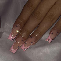 uñas de esquina largas brillantes uñas falsas reutilizables para chicas dulces - details 4