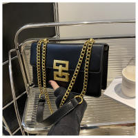 Bolso bandolera de piel sintética con correa de cadena para mujer, bolso de hombro con solapa de color sólido simple y combinable con diseño de hebilla, bolso de hombro moderno para regalos diarios de novia, bolsos de diseñador - details 2