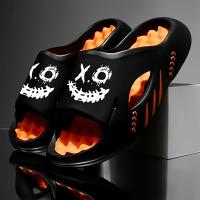 OURANNI Zapatillas deportivas ligeras con estampado de dibujos animados para hombre, para interior/exterior, para ducha, vacaciones en la playa, modernas y versátiles para uso diario informal de parejas, estructura duradera de EVA, diseño unisex - details 18