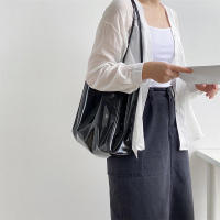 Hombro de charol de color sólido para mujer, bolso simple, bolso de compras informal para fin de semana, bolso de mano - details 6