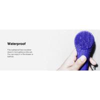 Waterproof face scrubber